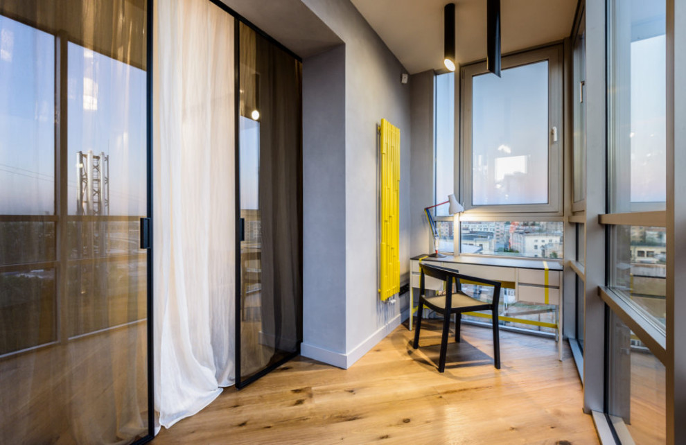 Интерьер с жёлтым