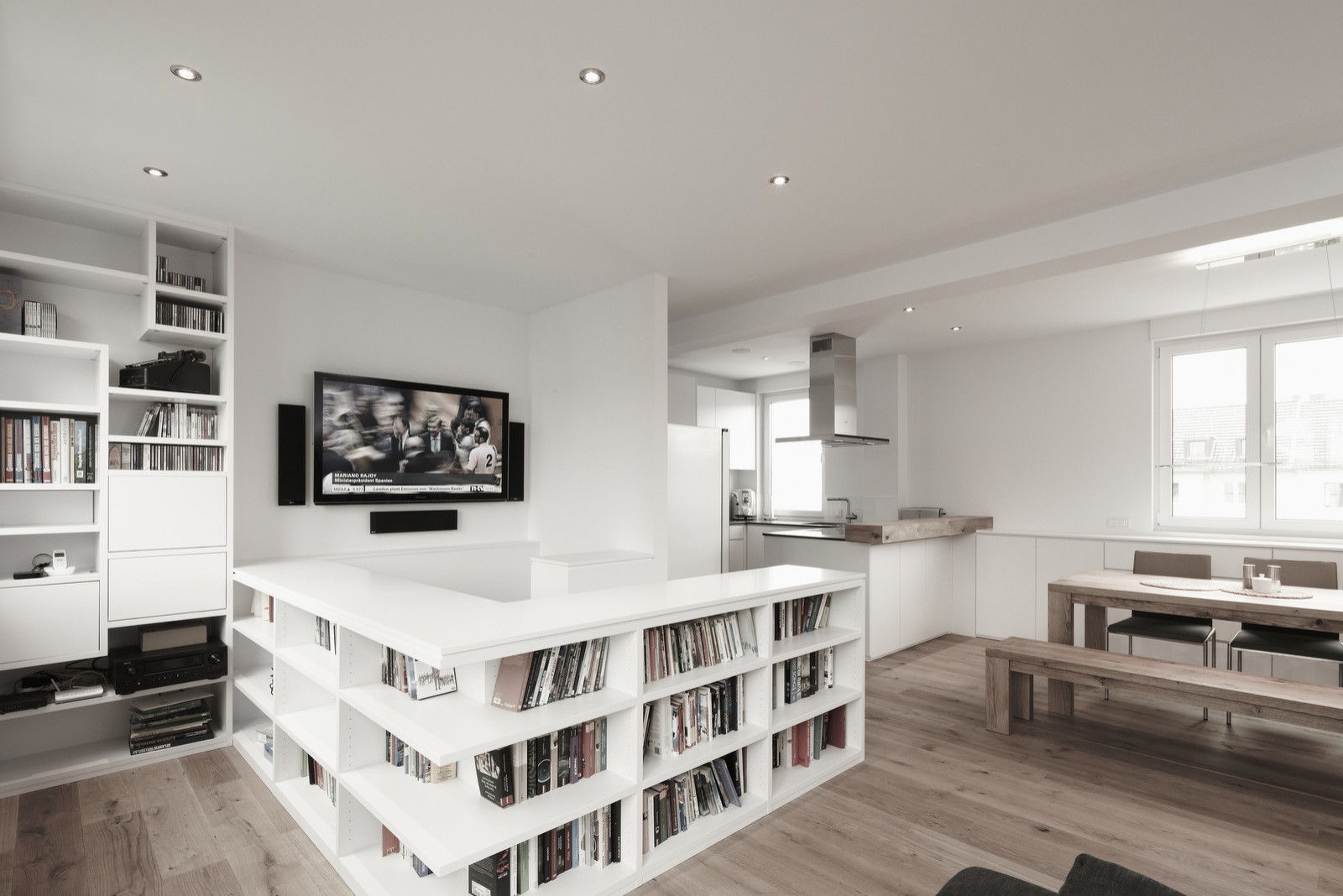 ГАРДЕРОБНЫЕ SСHMALENBACH