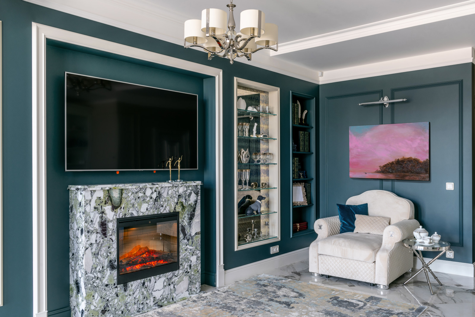 Гипсовая лепнина Аврора в проекте дизайфнера Маргариты Мельниковой