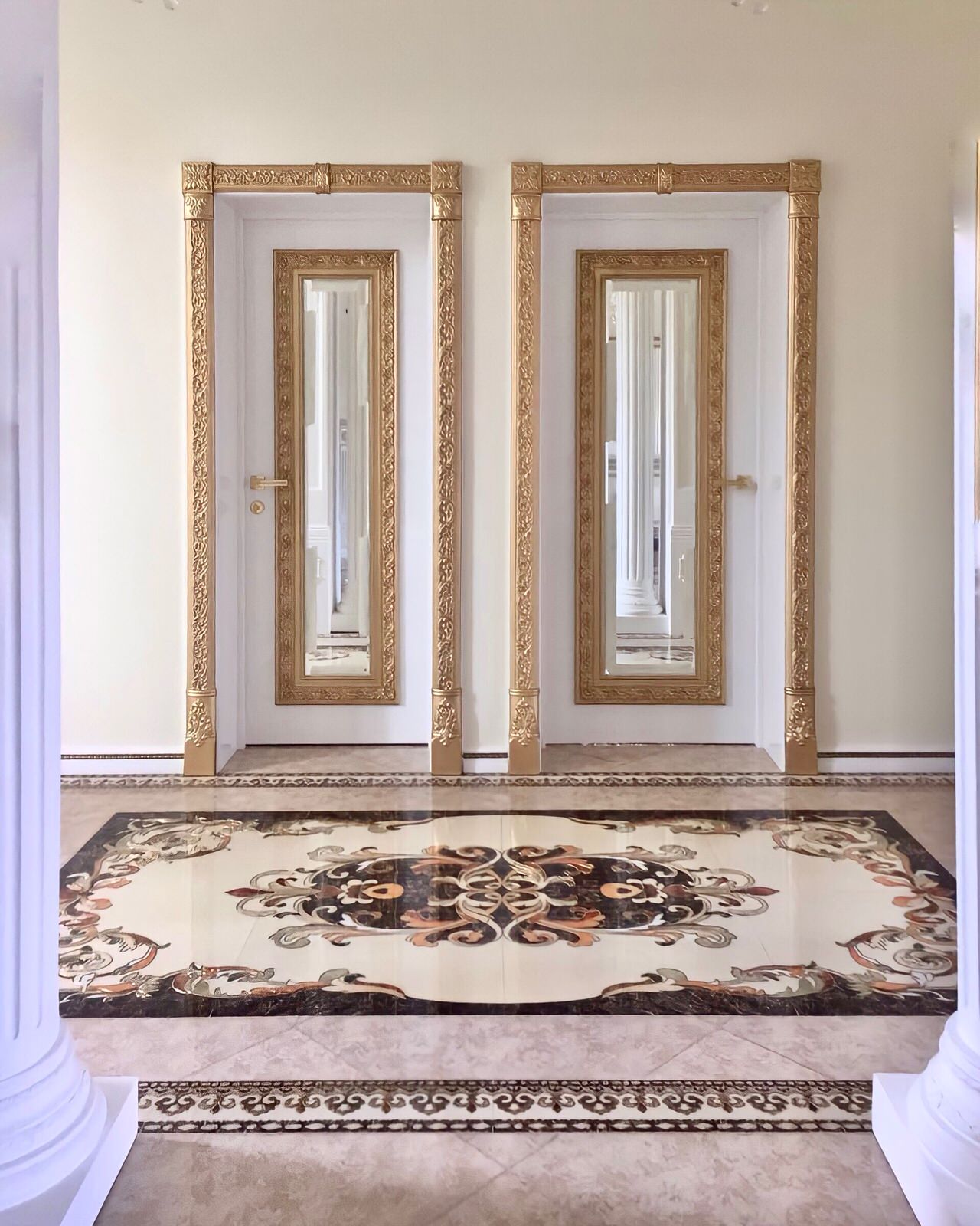 Коллекция Антонина в покрытии белая эмаль, патина золото.