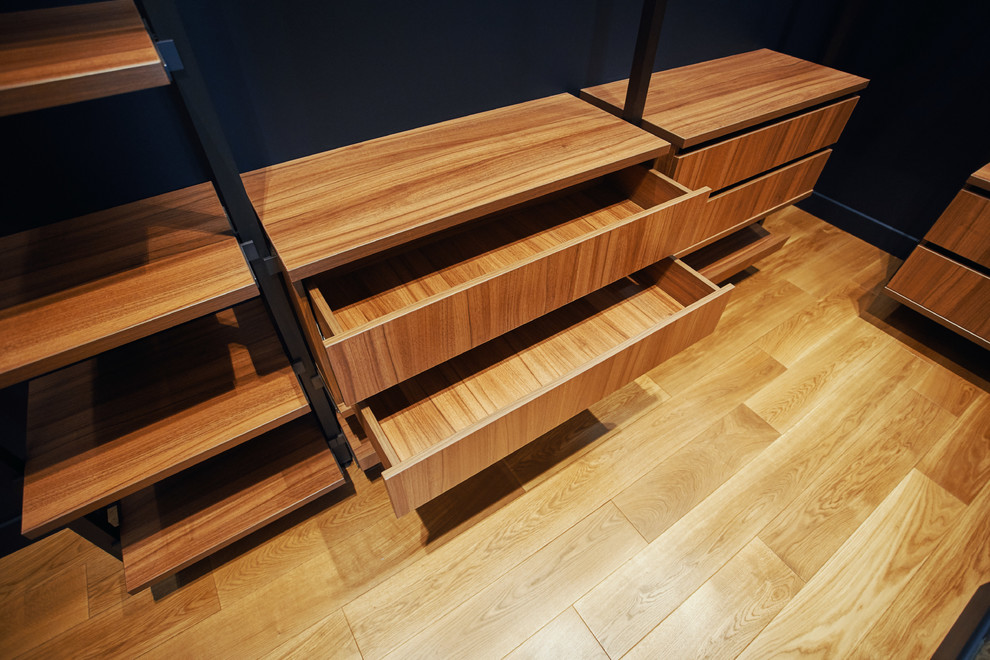 raumplus в интерьере квартиры на Минской, гардеробная UNO спальня