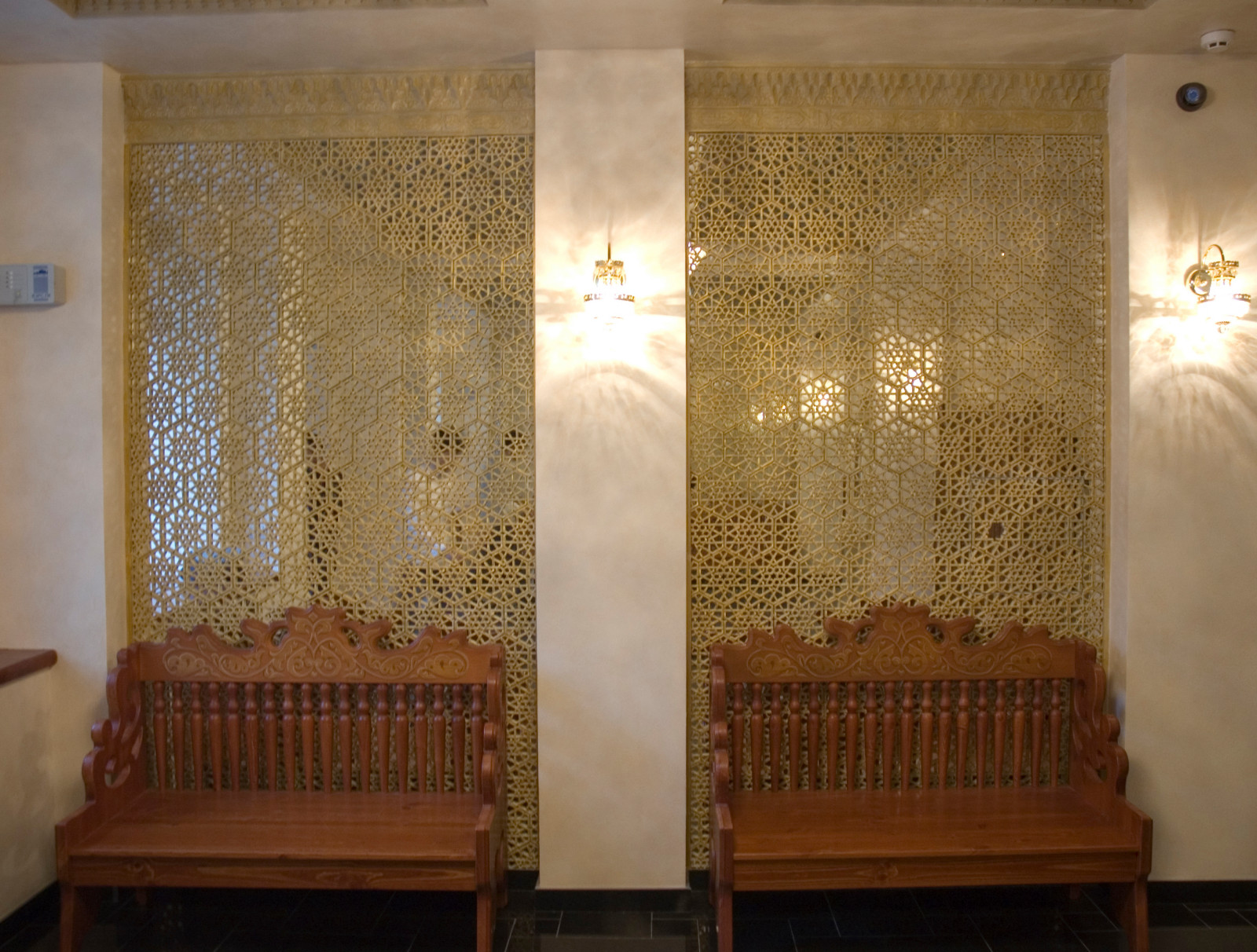 Анна Островская