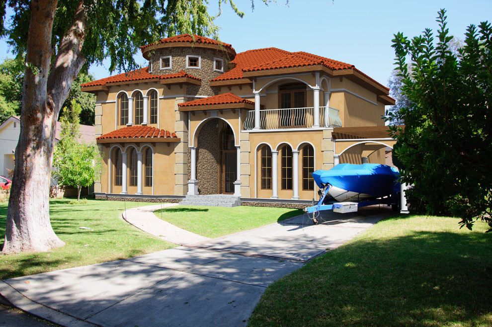 Северный Голливуд - Лос Анджелес. Дом в средиземноморском стиле.