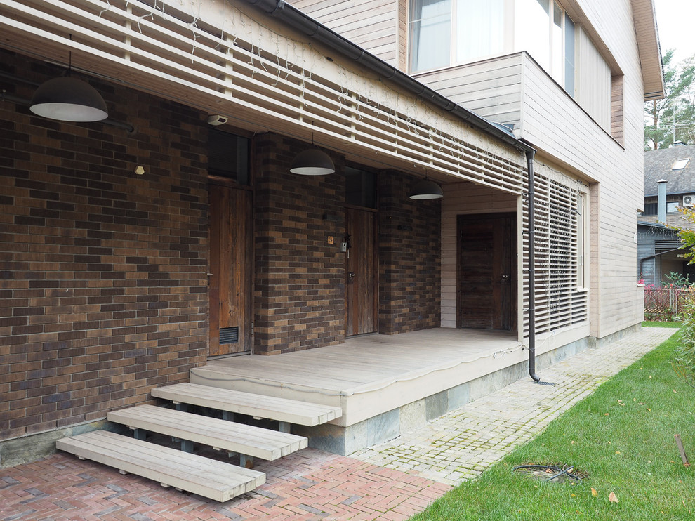 Главное крыльцо