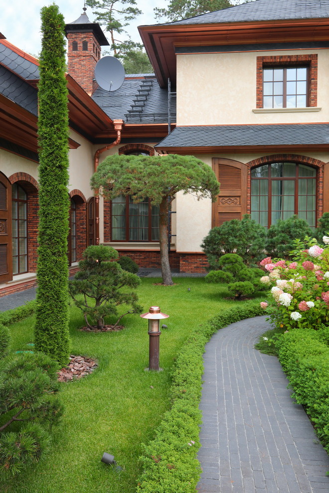 Коттеджный сад в Барвихе (дизайн и исполнение компании "Imperial Garden")