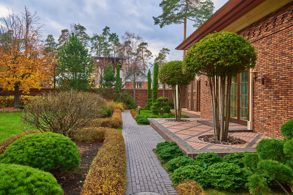 Обложка проекта: Сад в средиземноморском стиле в коттеджном поселке «Барвиха»