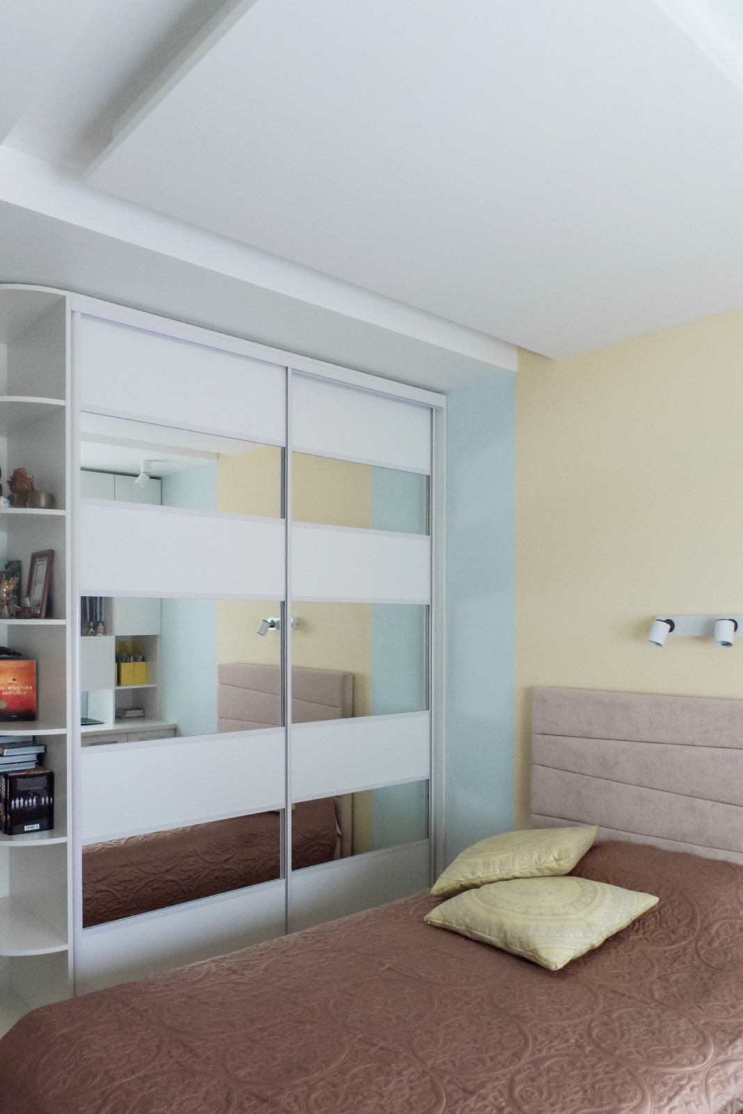 ЖК Легенда на Яхтенной спальня старшей дочки