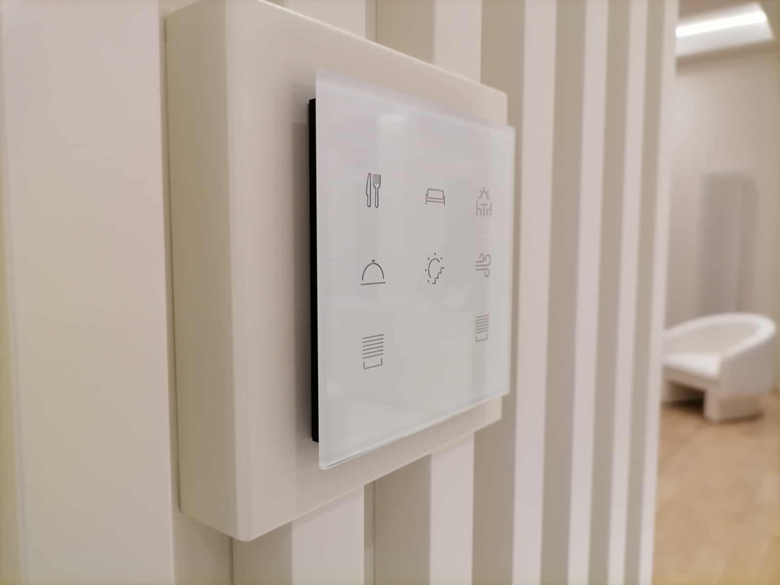 Обложка проекта: Smart Villa - KNX