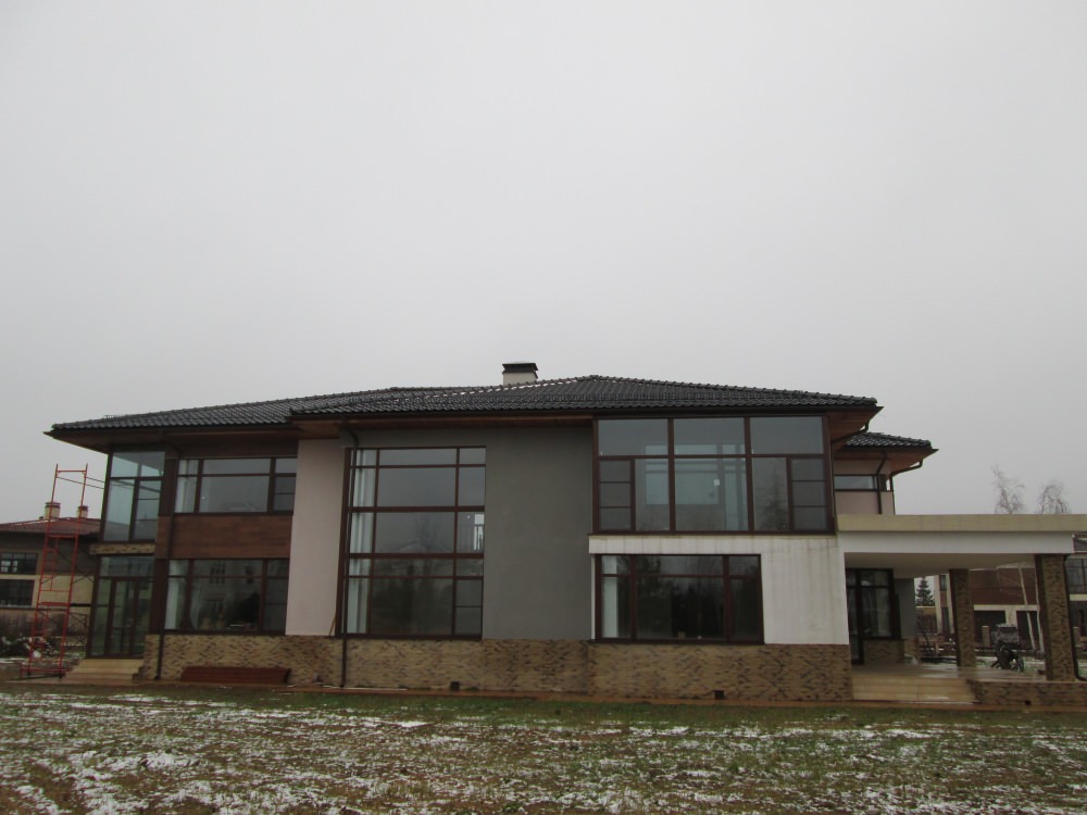 Варианты остекления домов