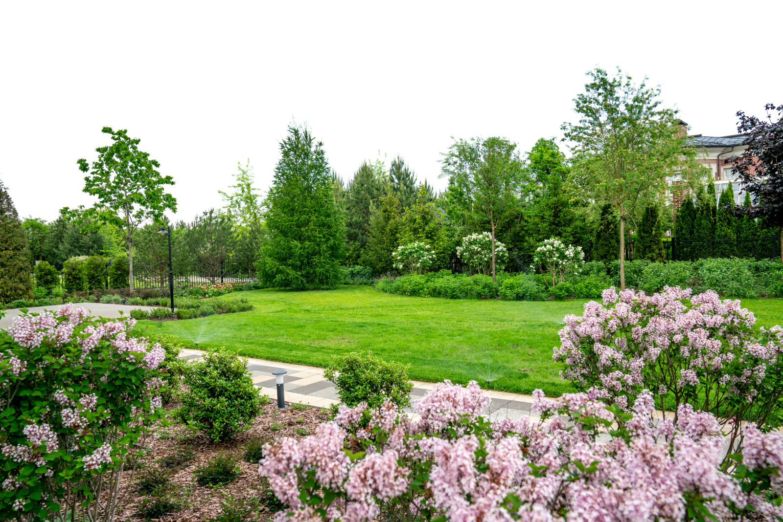 Английская неоклассика в КП Парквилл. 2019 г.