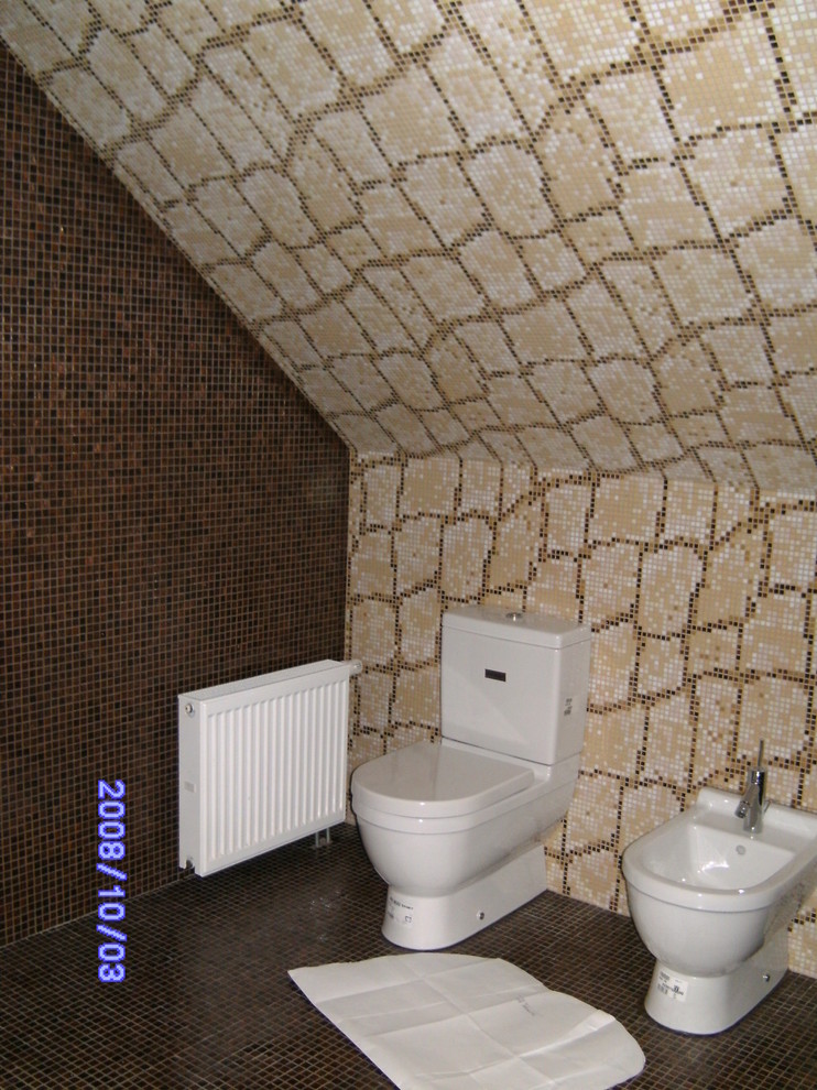 Обложка проекта: Мозаика и декоративное панно в санузле в частном доме