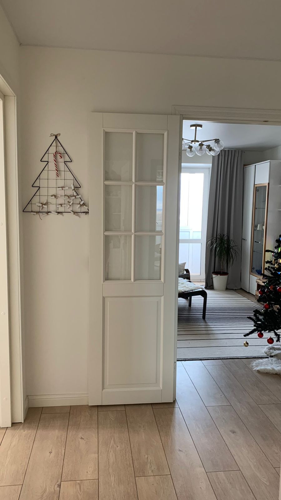 Обложка проекта: Прихожая Яркий Сканди