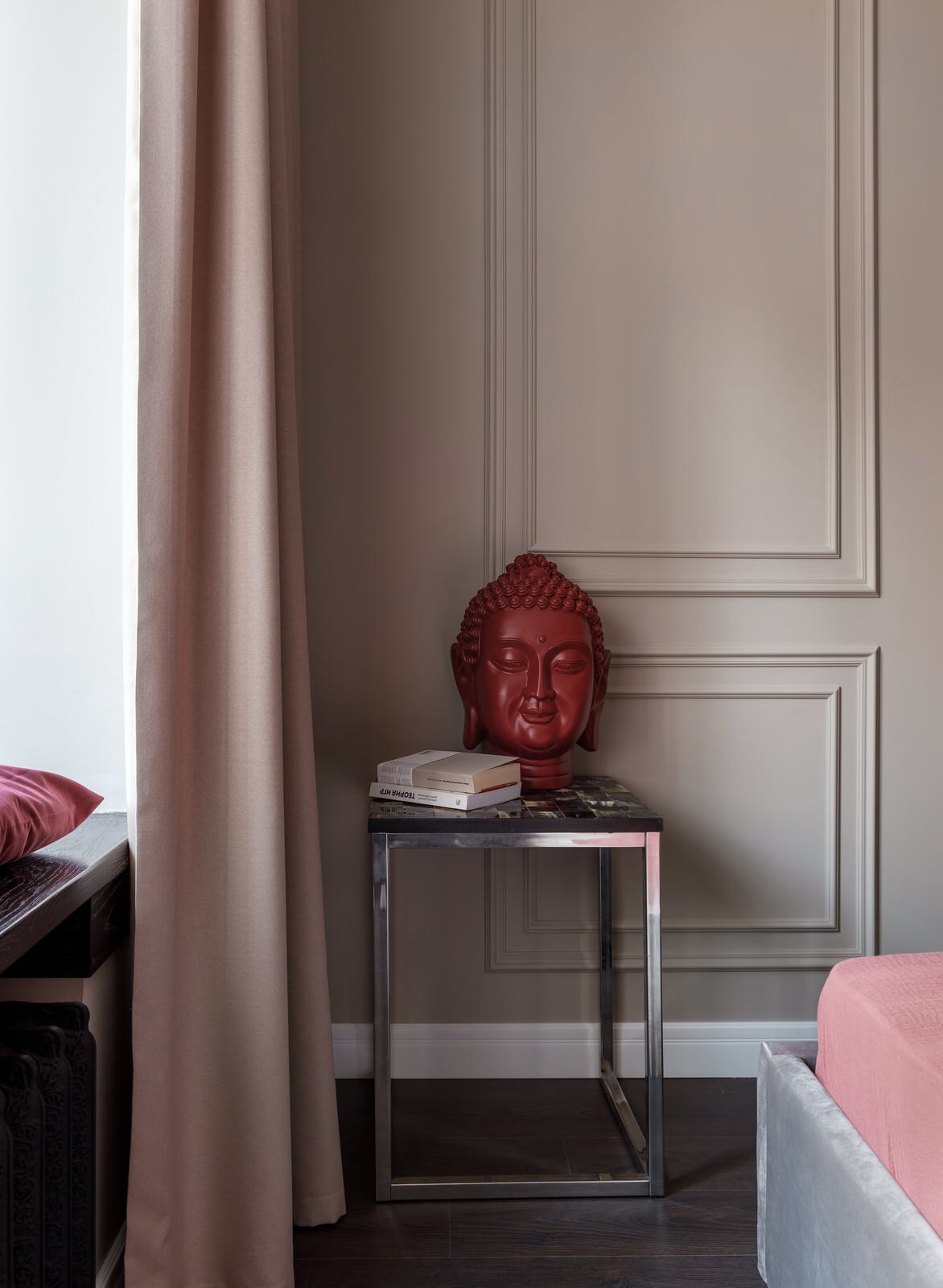 Квартира в старом жилом фонде в центре Москвы.