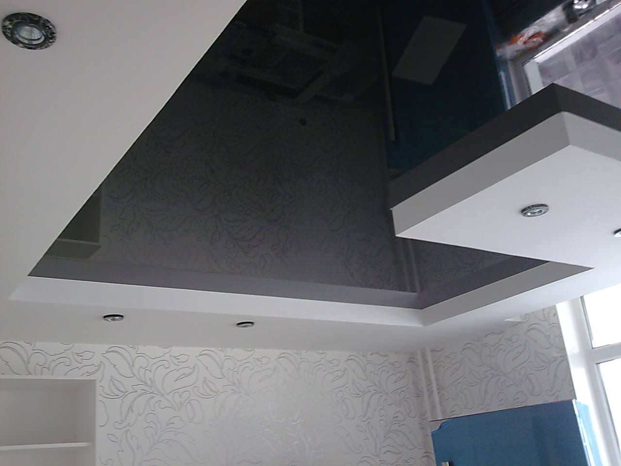 Натяжные потолки