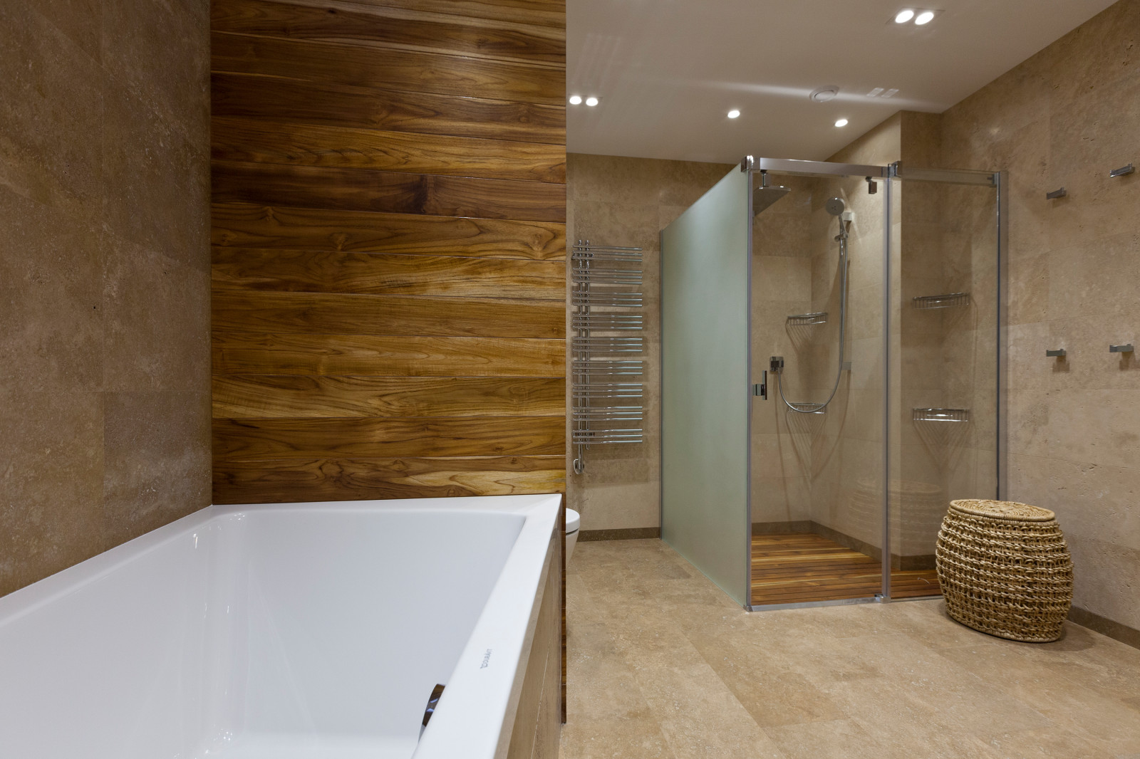 Квартира в Москве "Шалфей и тик"