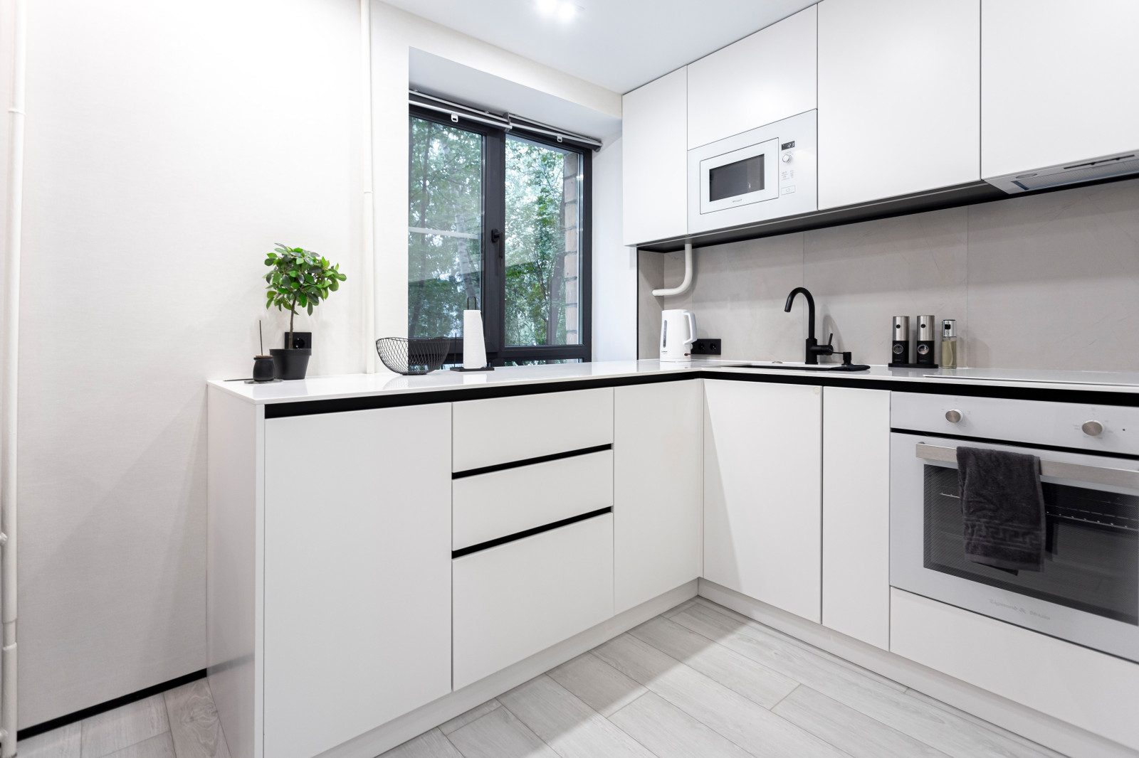 евродвушка в аренду в пятиэтажке рядом с Сити