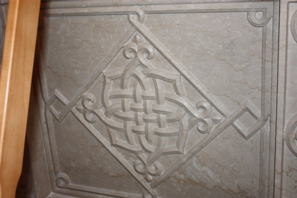 Иконостас в храме Пирогово.Московская область.