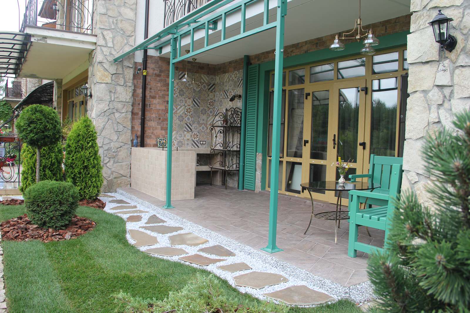 Богородский округ. Яхонтовый лес. Зона Патио в таунхаусе