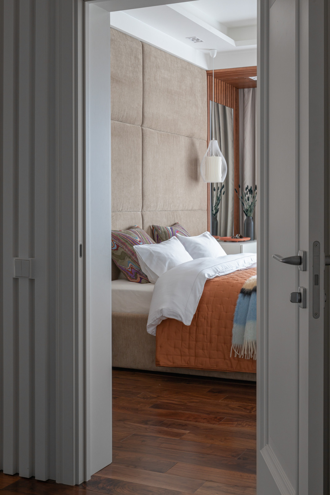 Квартира с панорамным видом на набережную Исети