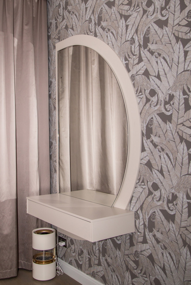 Обложка проекта: Зеркало