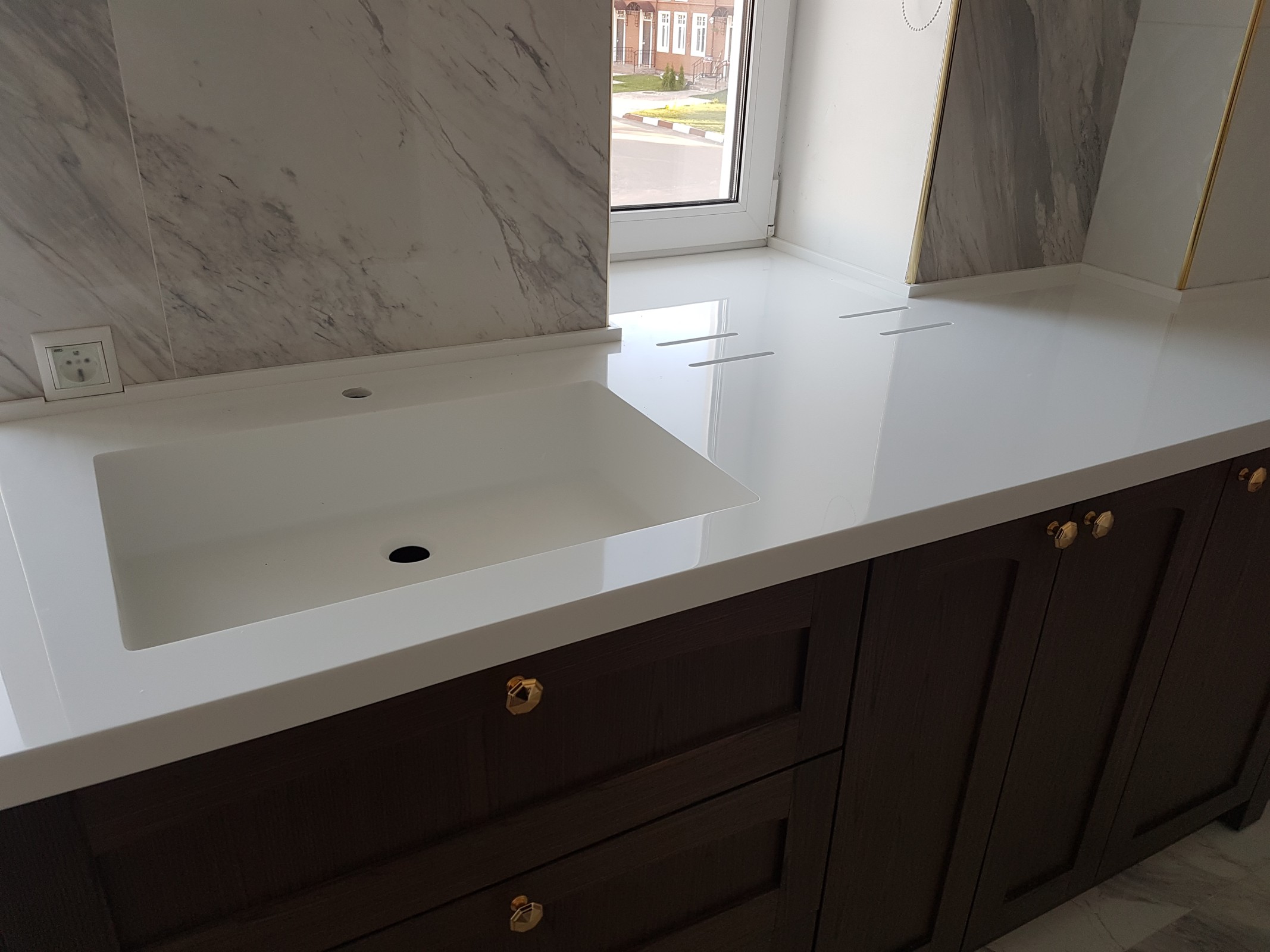 Столешницы в ванную