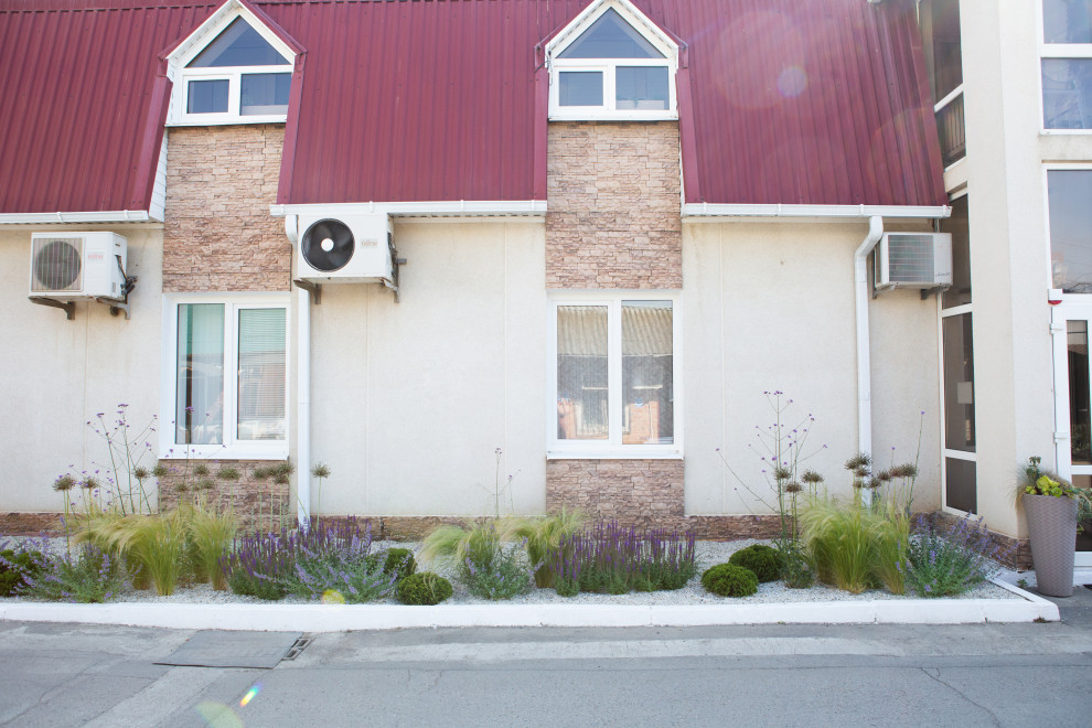 Озеленение территории офисного здания