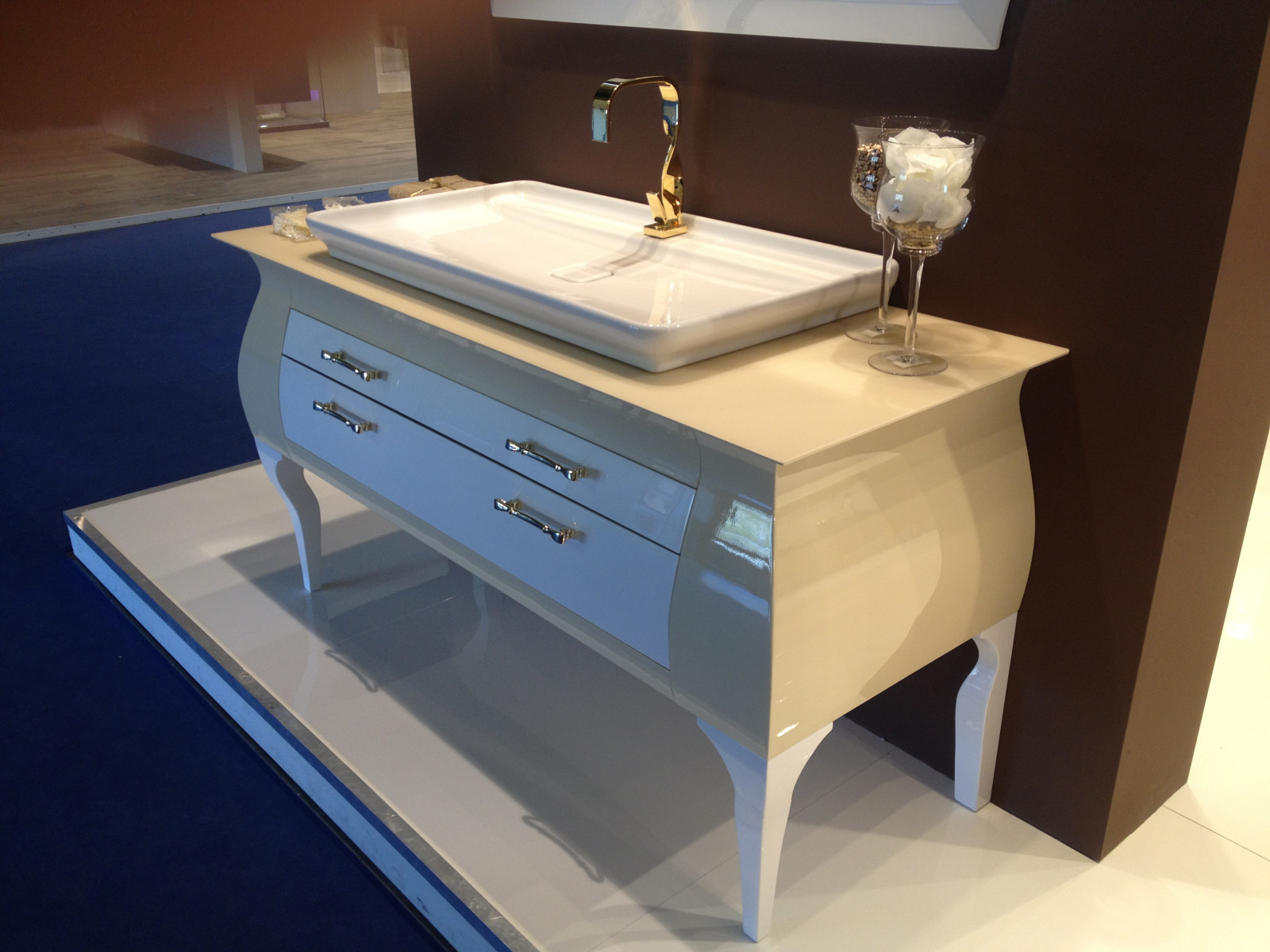 Выставка Salone del Mobile, Милан, Италия - 2