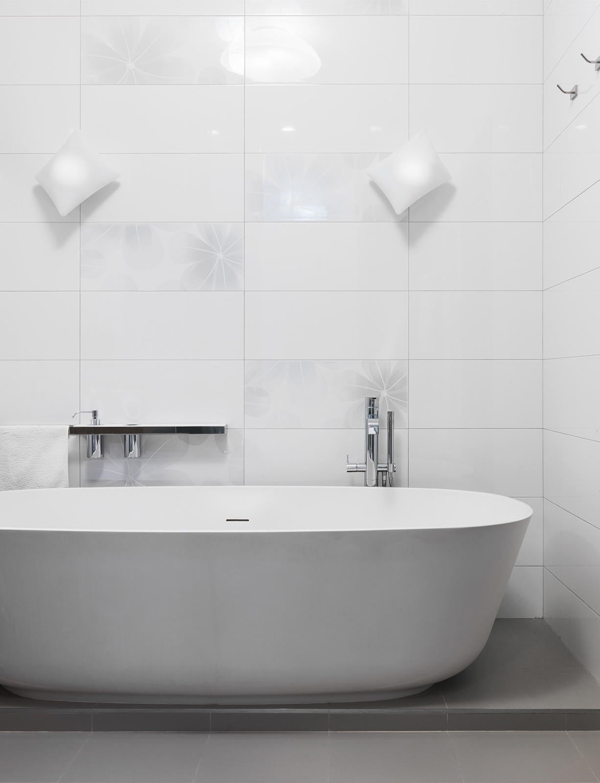 Белая квартира на Патриарших