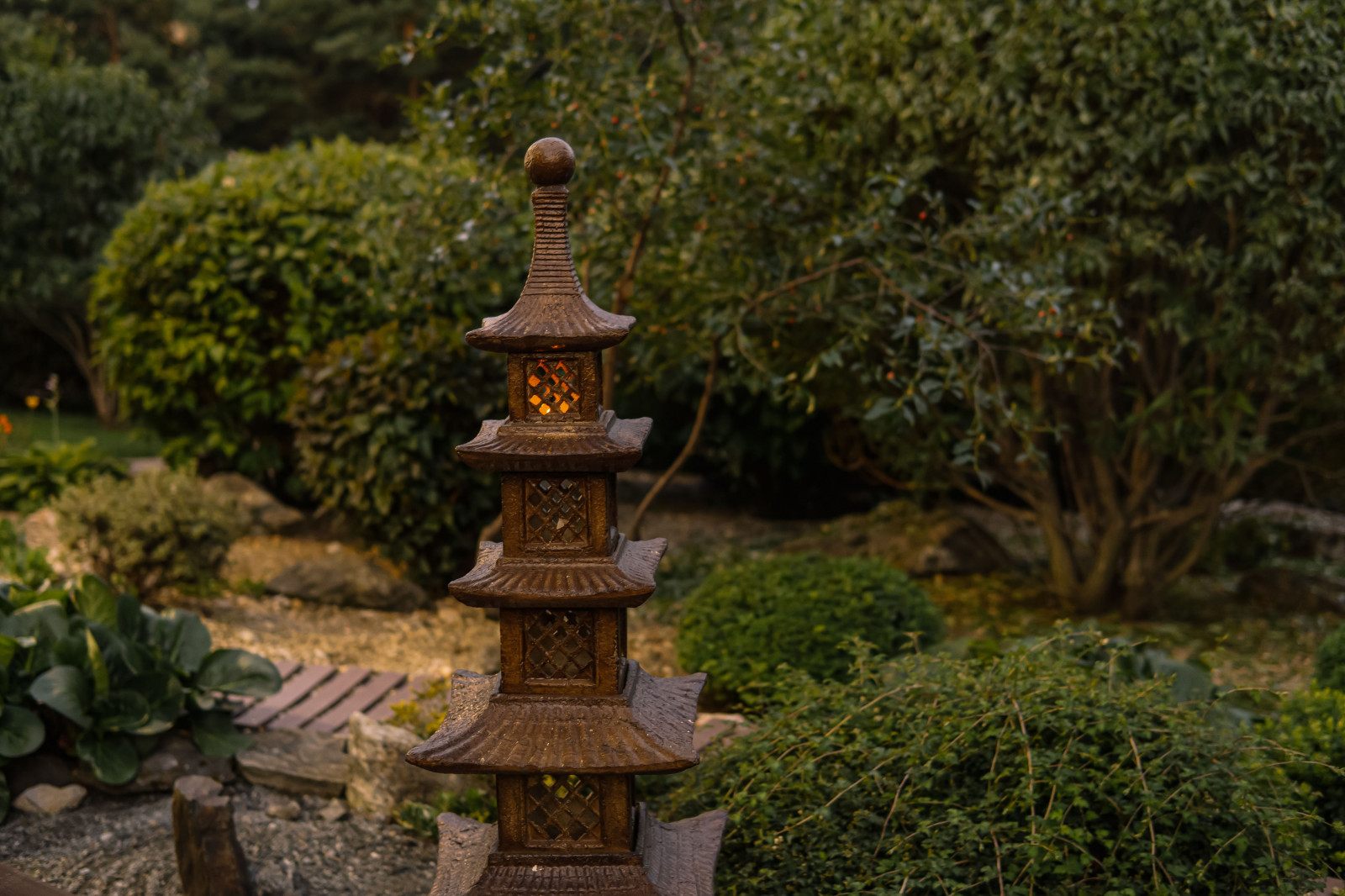 Японский садик "Живи,созерцая..."