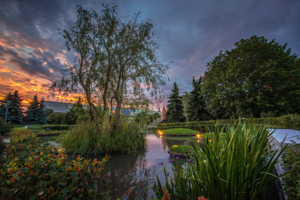 Обложка альбома: детали сад