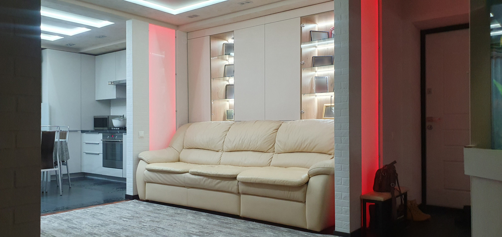 Из красного подвала в воздушный минимализм
