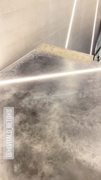 d8ea8de79852475592da3fc5d90ad09c.mov