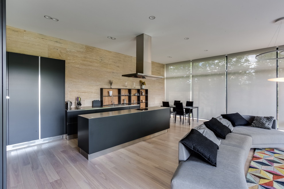 Кухня черного цвета