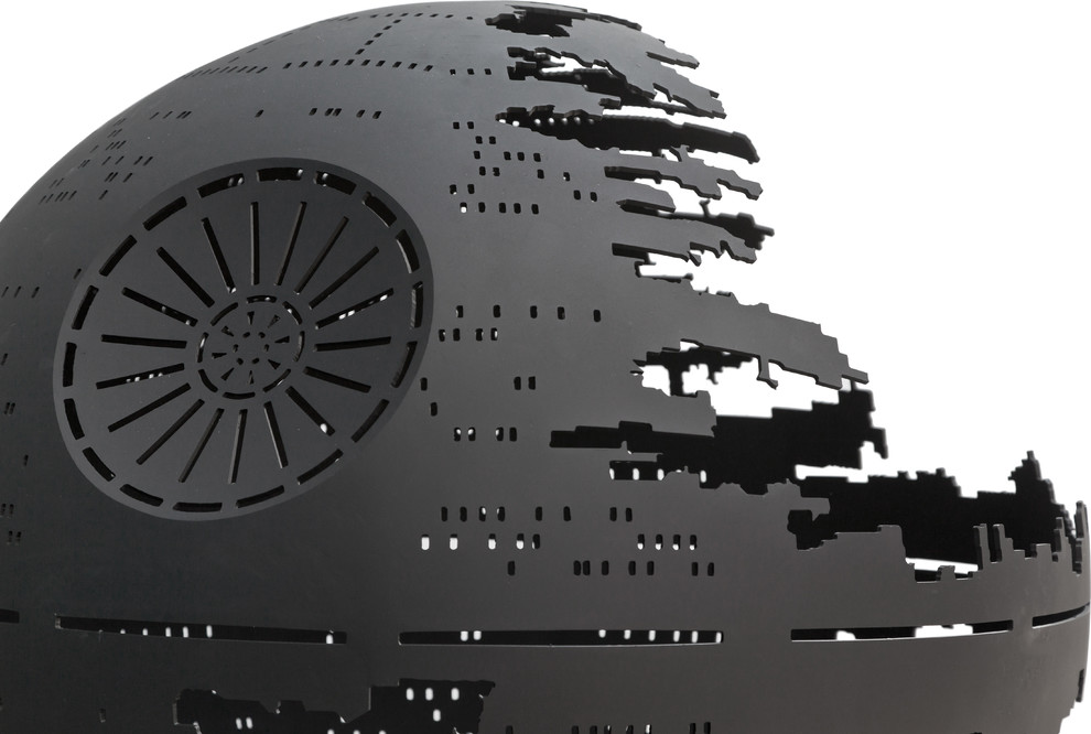 Уличный очаг "Звезда смерти"