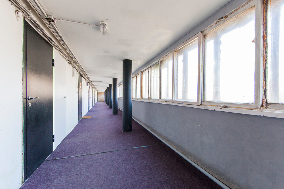 В гостях: Антон Носик и его квартира-ячейка в доме Наркомфина