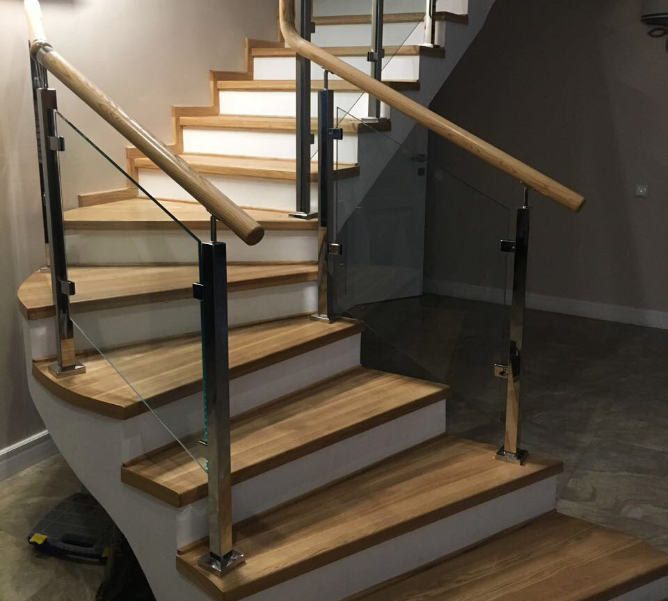 Нержавеющие лестничные перила со стеклом