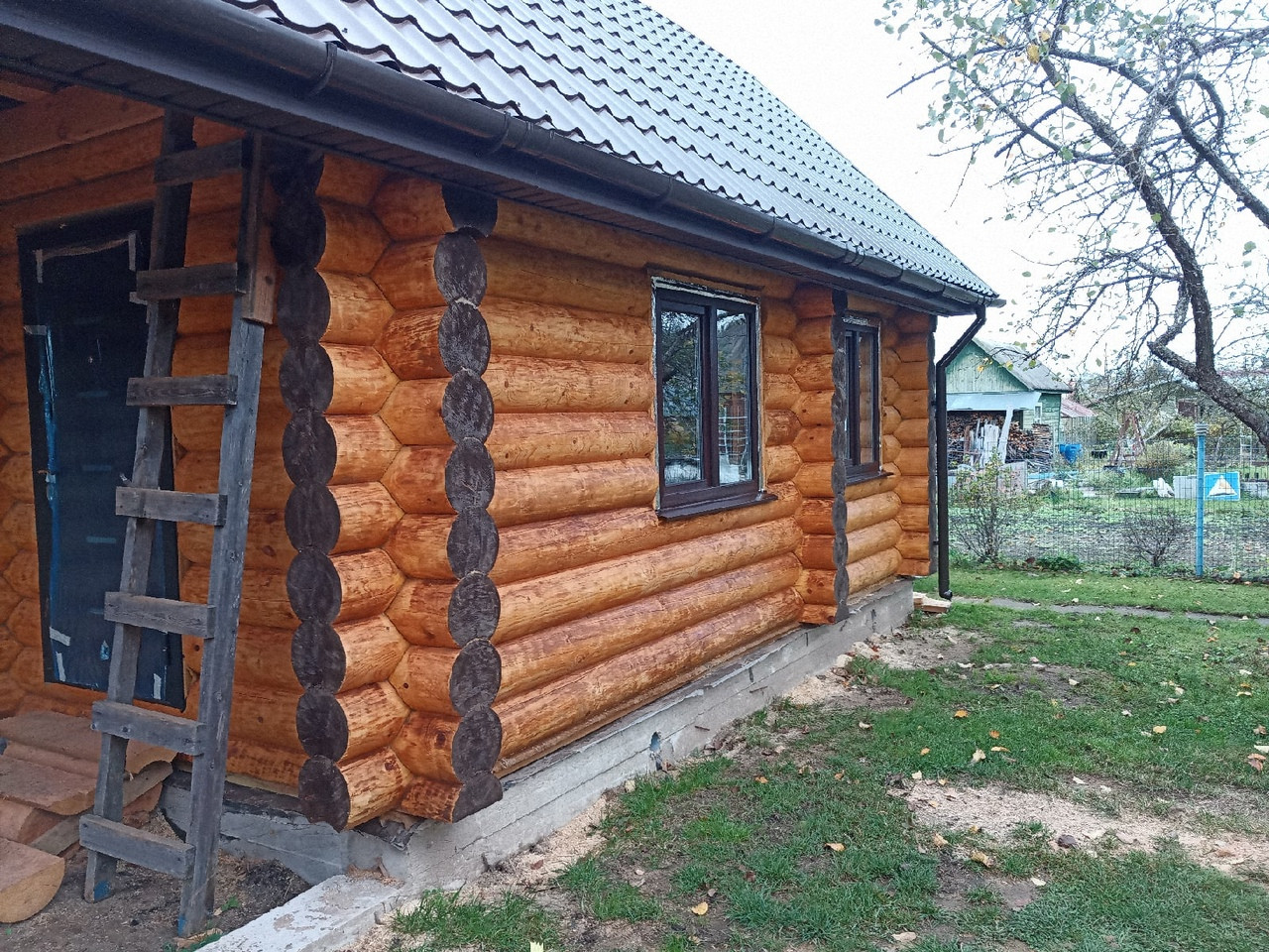 Обложка проекта: Дачный домик из оцилиндрованного бревна