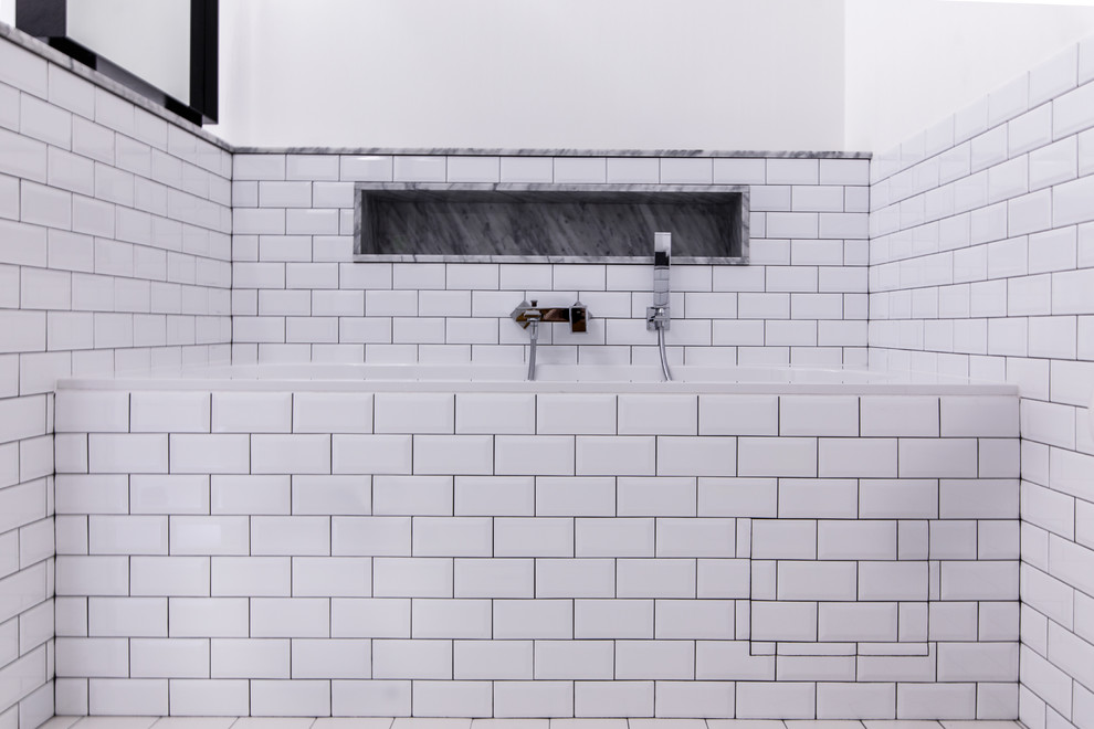 Двух этажная квартира для большой семьи, 210 кв м