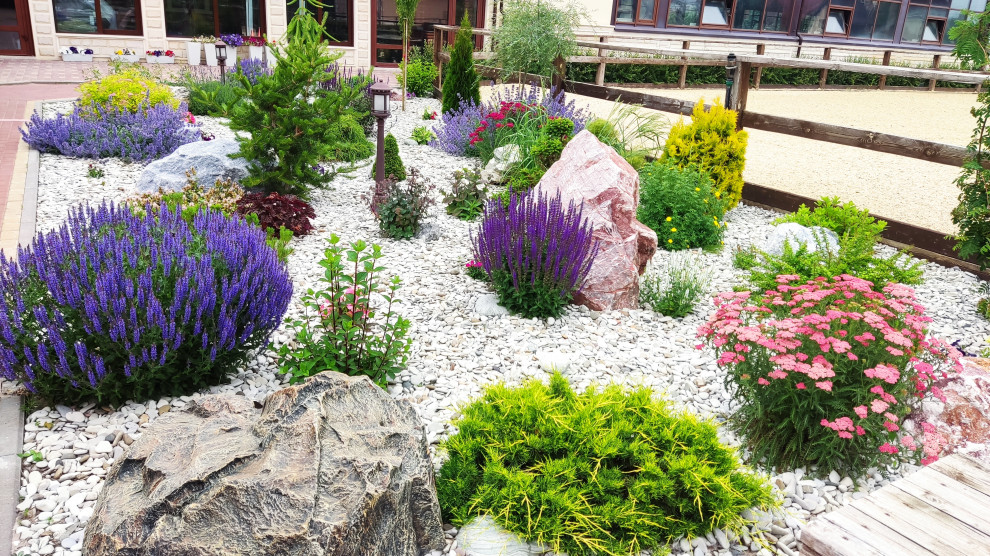 Обложка проекта: Композиции в саду