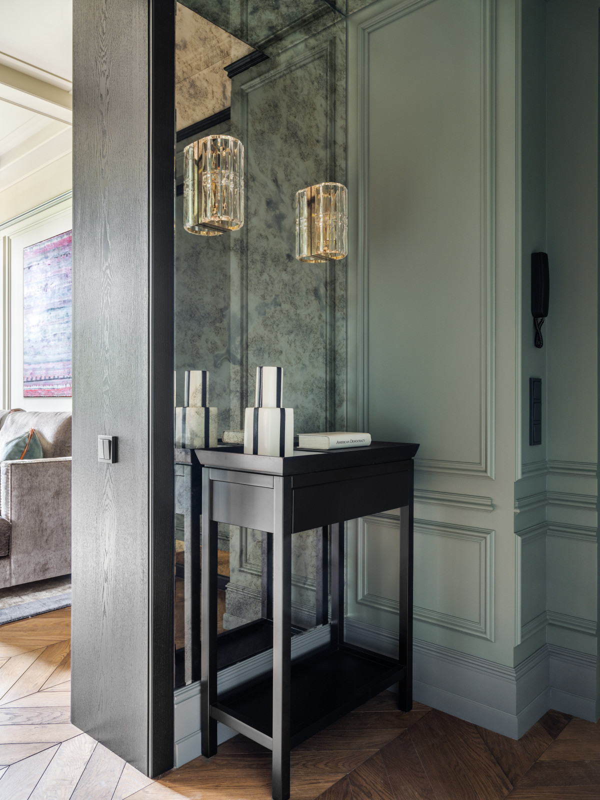 Сталинка на Университетском проспекте, 75 кВ.м.