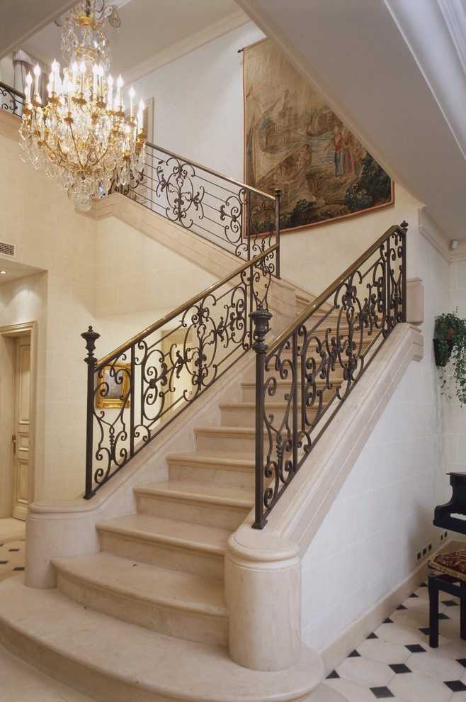 Обложка проекта: Дом в Жуковке, 2000 кв м