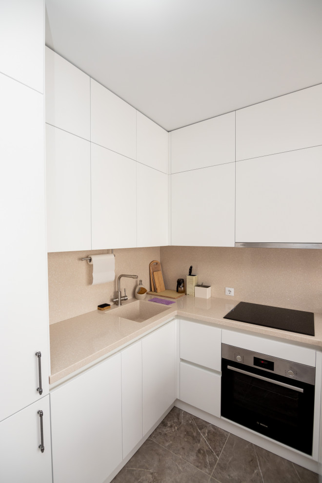 Современная кухня в минималистичном стиле