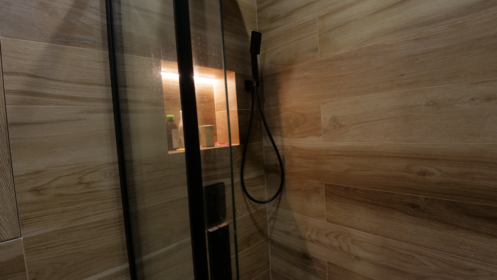 Четырехкомнатная квартира в центре по дизайн-проекту