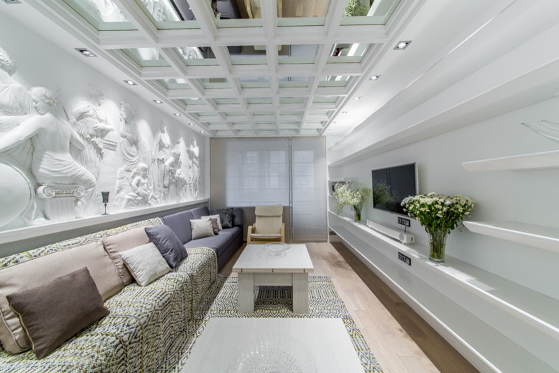 Обложка проекта: Квартирный вопрос. В греческом зале