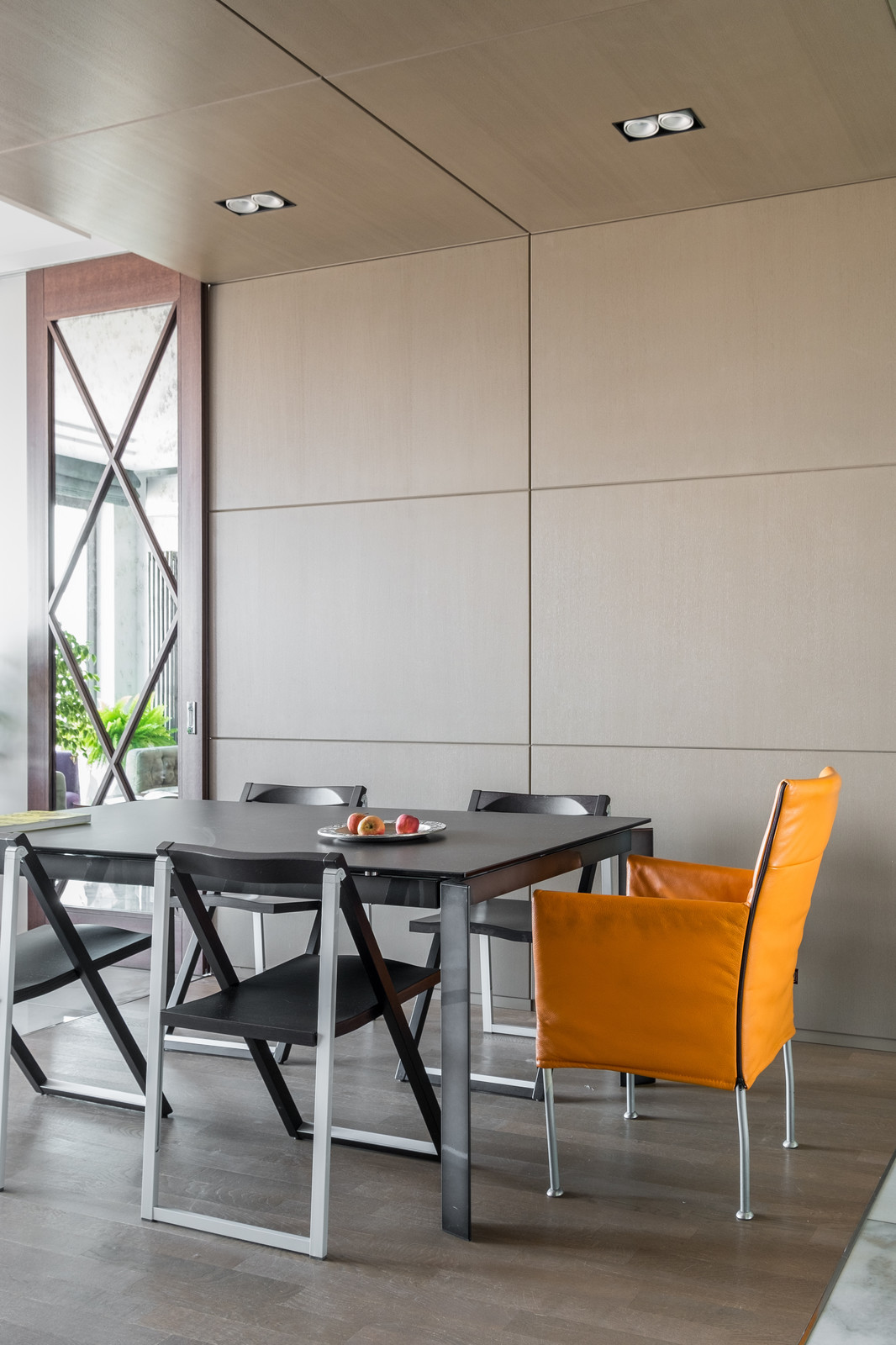 Апартаменты с видом на Космос