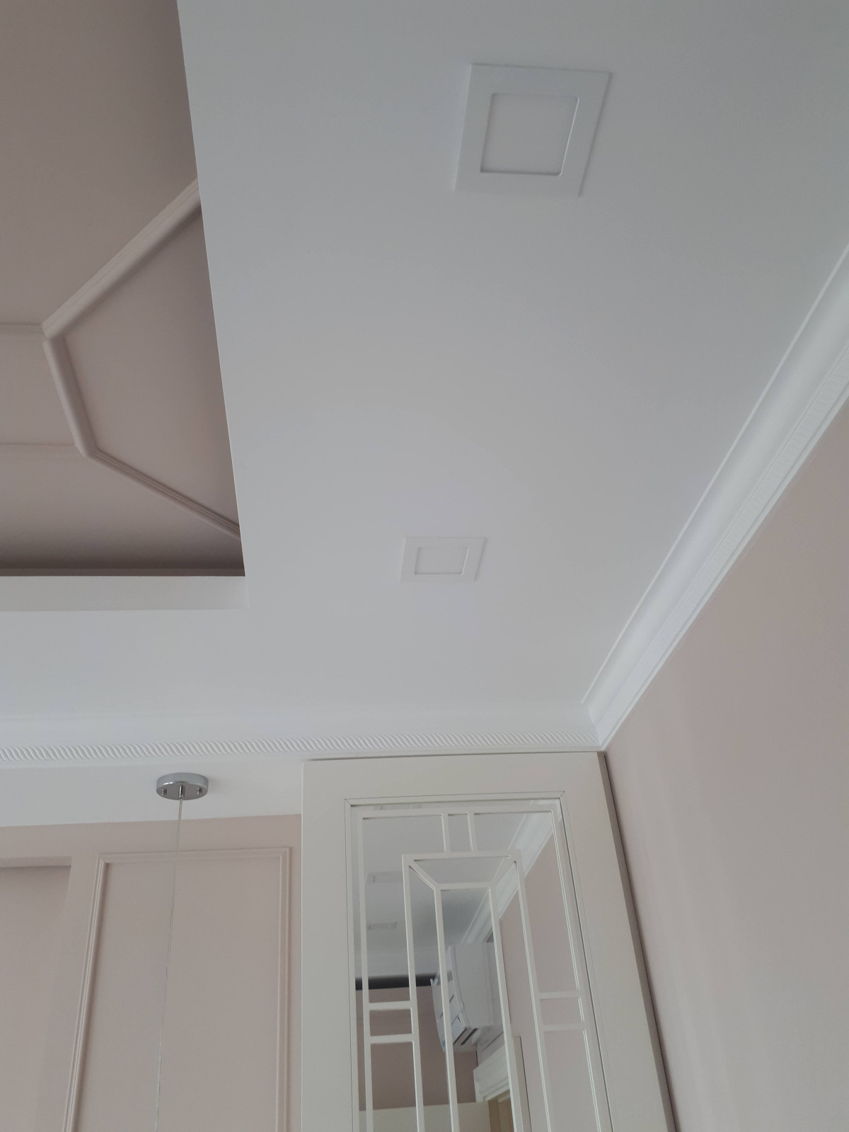 Современная классика 81м2