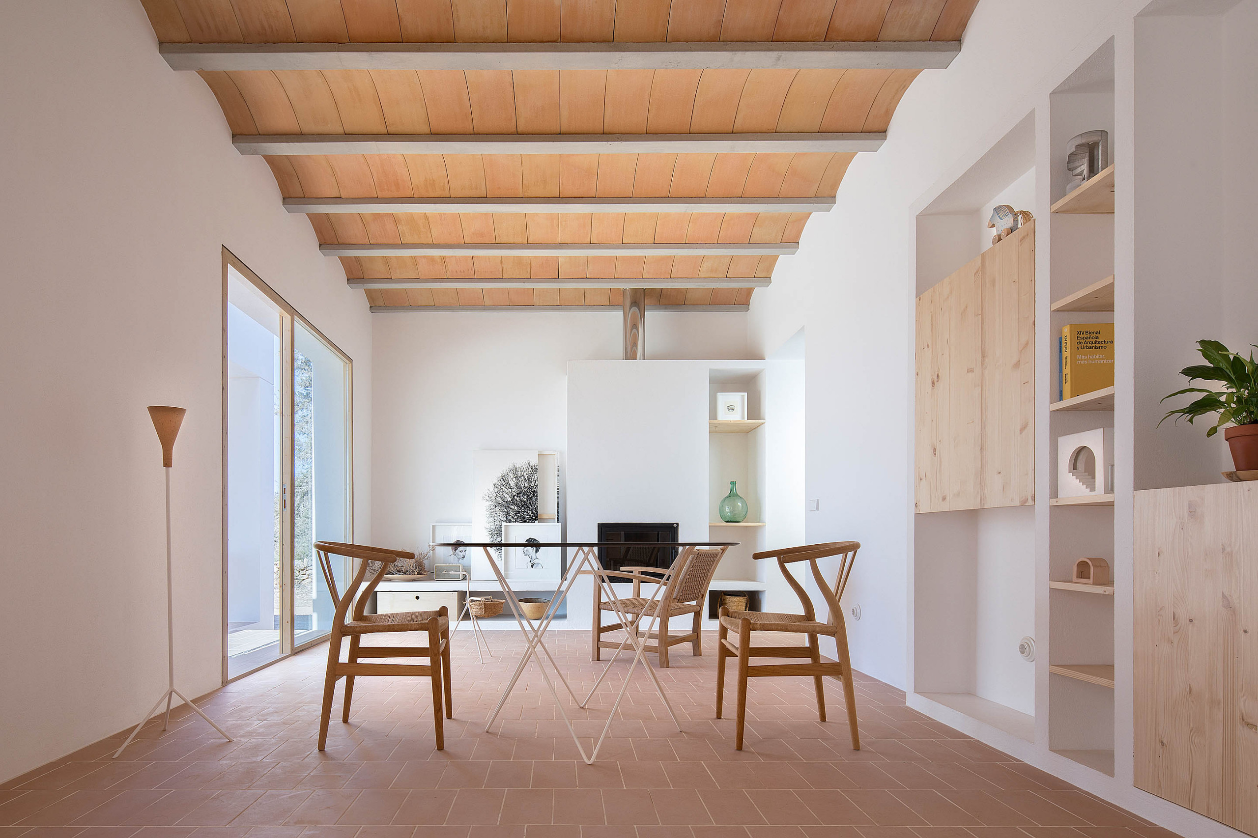 Houzz Испания: Дом из трех объемов на острове Форментера