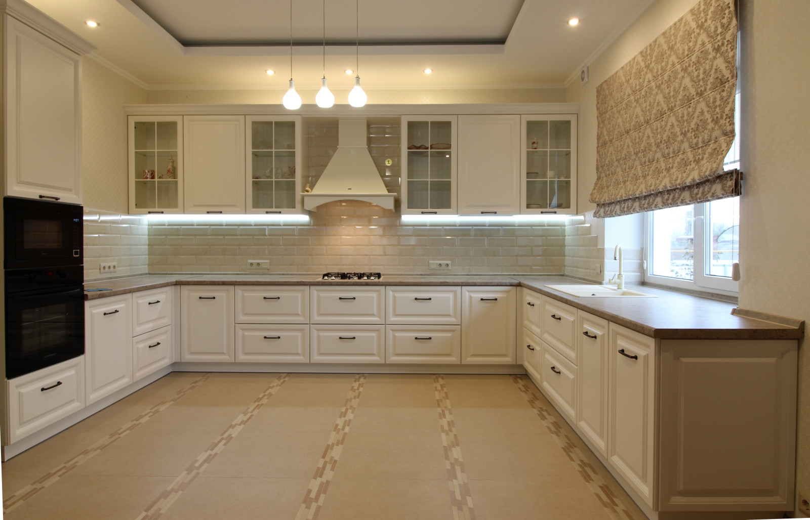 Кухня неоклассика