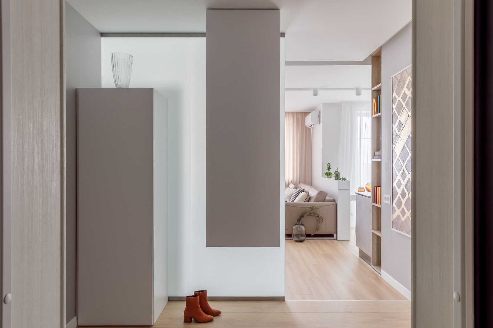 Точка белого (фотографии прихожей)