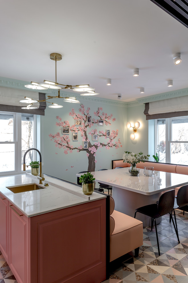 КУХНЯ ПОД САКУРОЙ